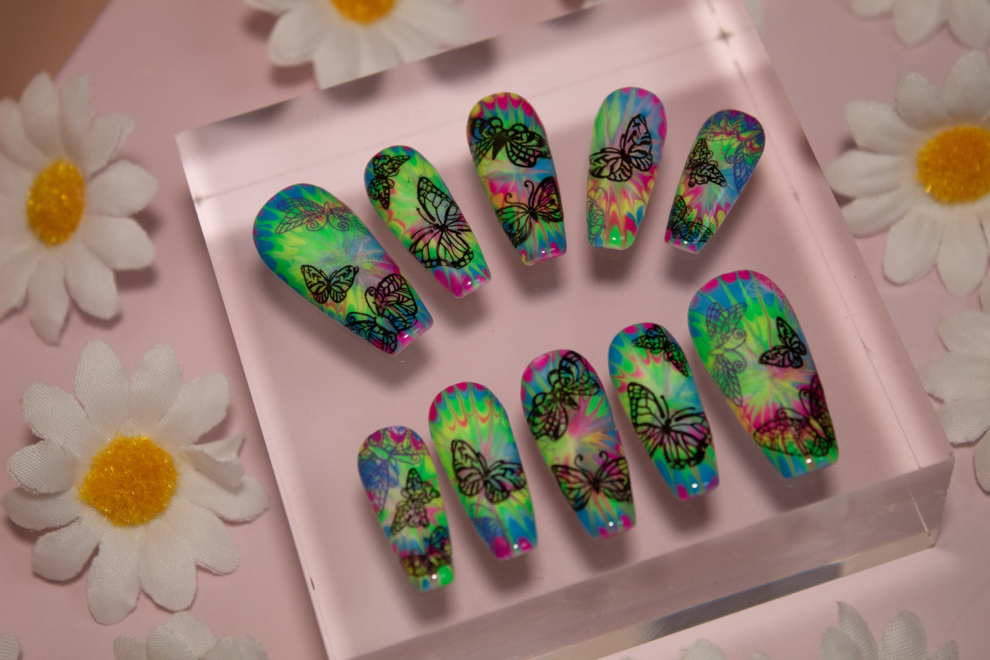 Butterfly Groovin’ Press on Nails