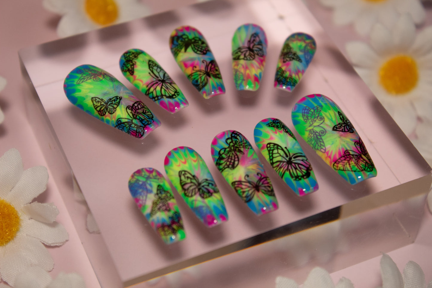 Butterfly Groovin’ Press on Nails